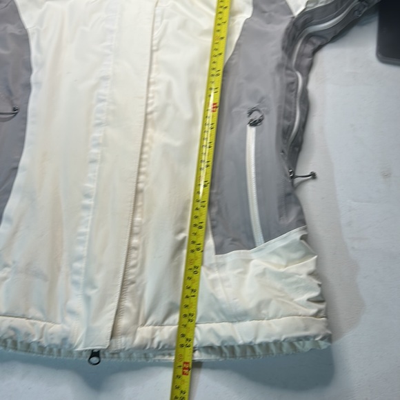 The North Face Summit Hyvent Alpha Series. White with gray accents. Size Med. - Picture 8 of 10